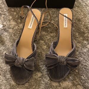 Saks Fifth Avenue Black and White Striped Bow Sandals🥂🥂